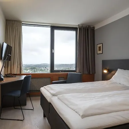 Thon Forum Otel 4*