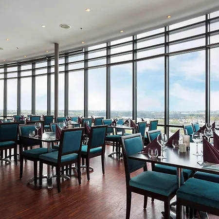 Hotel Thon Partner Forum 4*