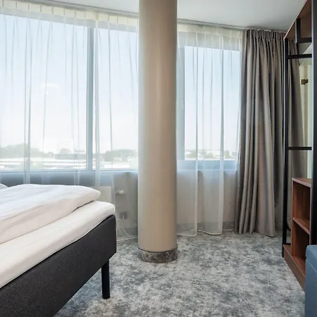 Thon Partner Forum Hotel 4*