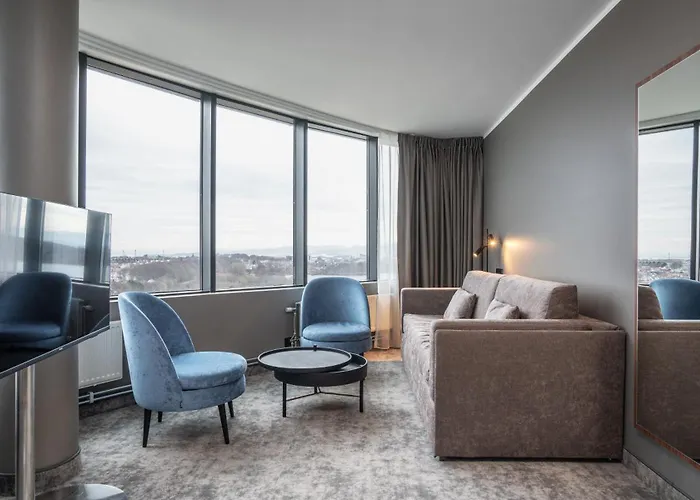 Thon Forum 스타방에르